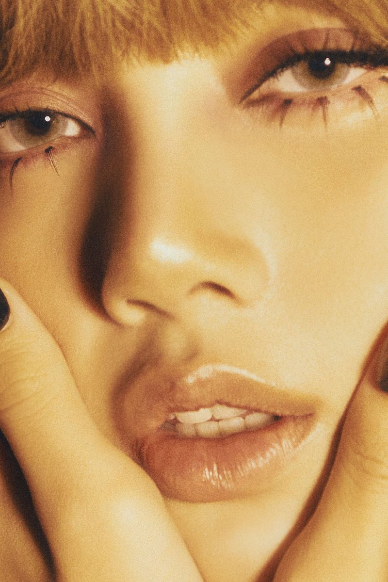 POPinHQ's tweet photo. LISA for #AlterEgo.

—hi-res: https://t.co/UMpEcb3lko https://t.co/nCwyVY4QKM