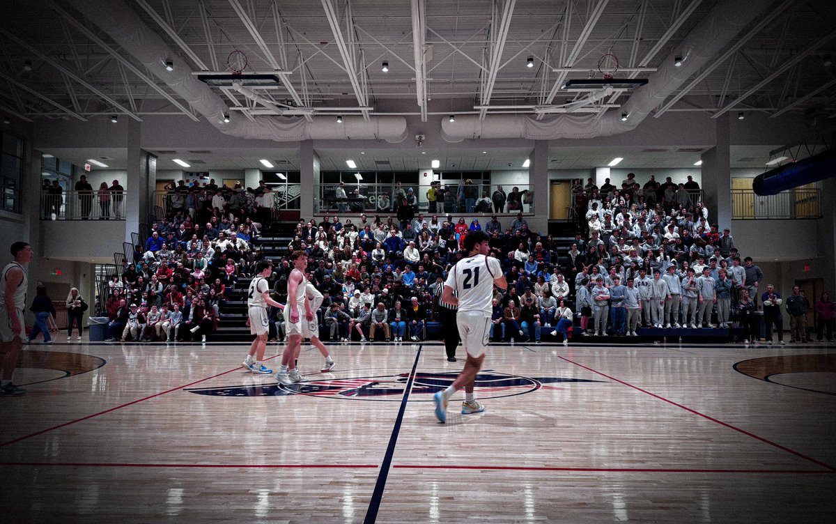 Rebels get the win behind a defensive masterpiece. Starting the game on a 29-2 run! Rebels advance to the final 4 with a 67-47 win over a tough Career Magnet team!

Playing their best basketball at the right time! Winning the past 3 games by an avg of 28pts! Final 4 Tues!

#CTBB