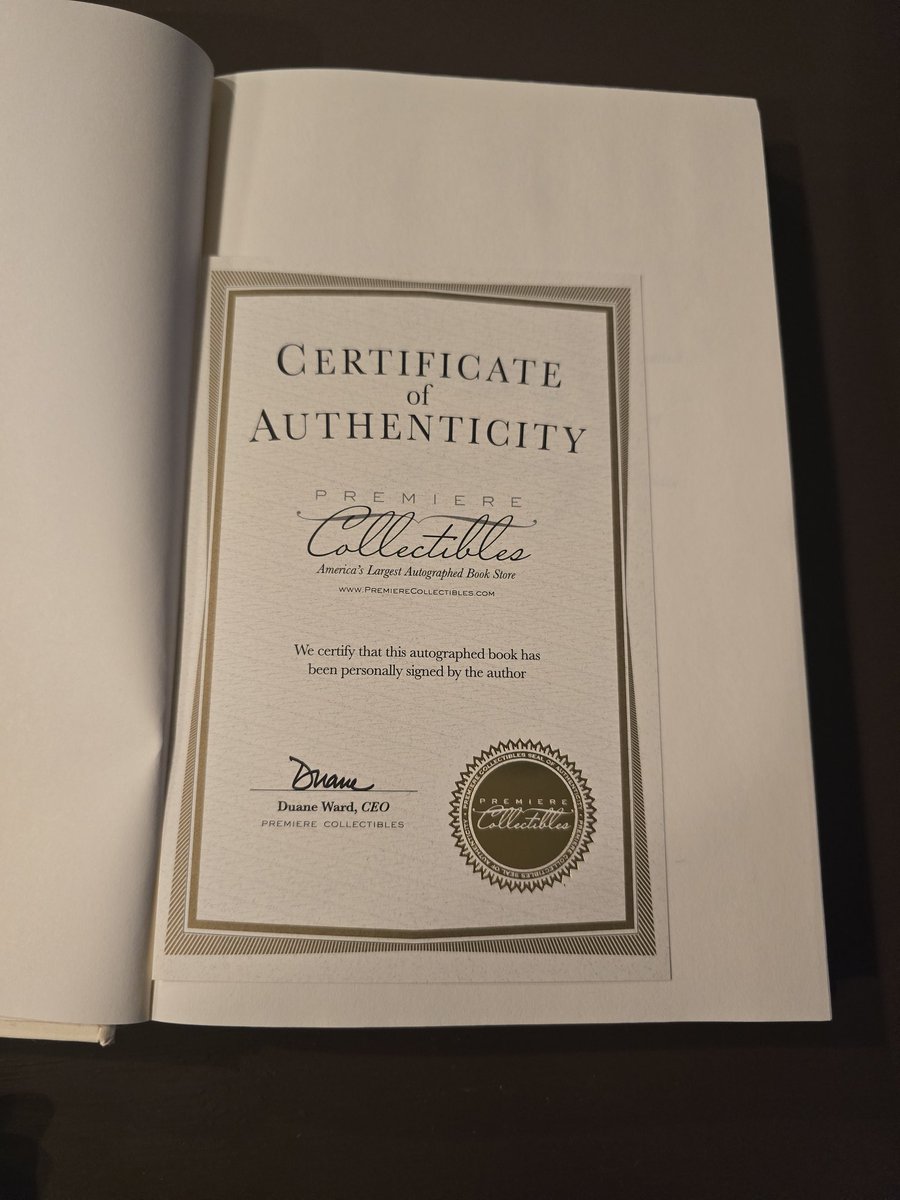 PillerRed's tweet image. I mean Perkins Coie?!?!
LFG!!...

Thanks for the autographed copy of maybe the BIGGEST SCANDAL in our nation's history @dbongino‼️

#Spygate
#Obamagate
#RussiaHoax