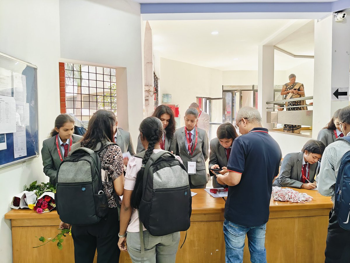 inoaug's tweet image. 🚀 Pune, get ready for APEX UTSAV 2025! 🚀
Ignite innovation &amp;amp; boost your low-code skills at Bharati Vidyapeeth College, Pune! 💡
📅 8th March 2025
📍 Dhankawadi, Pune
#OracleAPEX #APEXUTSAV2025 #LowCode #TechEvents #Pune #Innovation #Networking