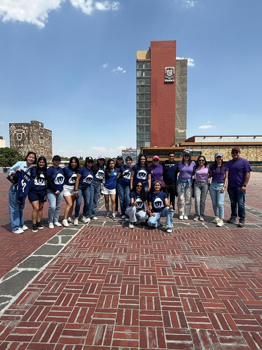 EnesLaura's tweet photo. Equipo femenil de la @ENESUNAMLEON @UNAM_MX 🌟🌟💜💜💚💚🧡🧡 https://t.co/AGSWGGOAAt