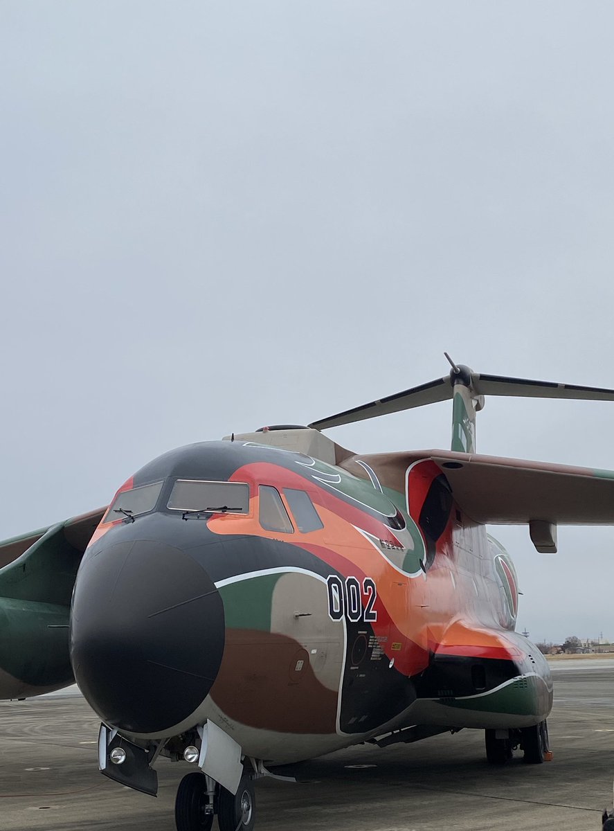 ayamaru0724's tweet photo. 航空自衛隊入間基地
開放日！近くで見れると、本当に圧巻！
お疲れ様でした、、、C-1♡
#航空自衛隊
#入間基地
#入間基地開放日
#輸送機 https://t.co/eJATFLmG6x