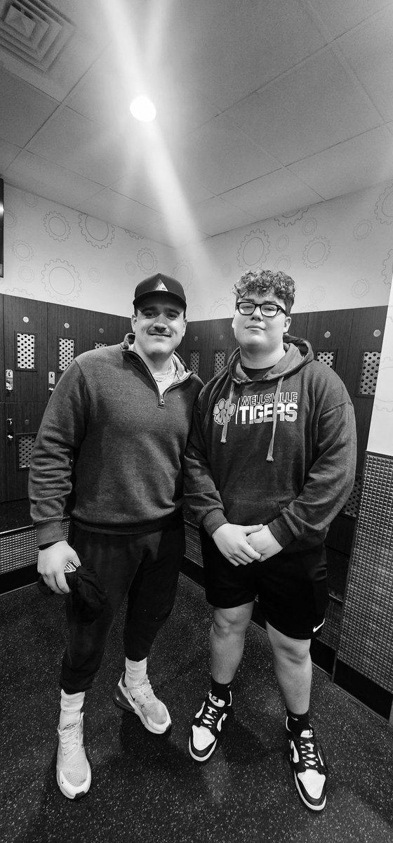 Alex Bess (@alexbessfb) on Twitter photo When you reach that goal, it's not about the prize. It's who you become along the way. The journey to Hinkle Award Redemption!!
<a href="/coachjonbevier/">Jon Bevier</a> <a href="/CoachGlosek/">Shawn Glosek</a> <a href="/CoachPhilBobich/">Phil Bobich</a> <a href="/dbarrow740/">D. Barrow</a> <a href="/OhioValleyPreps/">Ohio Valley Preps</a> <a href="/coachThurst/">Mark Thurston</a> <a href="/CoachContenta/">Tom Contenta</a> <a href="/KalebTkacs/">Kaleb Tkacs</a> <a href="/CoachFred_36/">Scott Fredericks</a> <a href="/Shawnn_Mckinnon/">Shawn McKinnon</a> When you reach that goal, it's not about the prize. It's who you become along the way. The journey to Hinkle Award Redemption!!
<a href="/coachjonbevier/">Jon Bevier</a> <a href="/CoachGlosek/">Shawn Glosek</a> <a href="/CoachPhilBobich/">Phil Bobich</a> <a href="/dbarrow740/">D. Barrow</a> <a href="/OhioValleyPreps/">Ohio Valley Preps</a> <a href="/coachThurst/">Mark Thurston</a> <a href="/CoachContenta/">Tom Contenta</a> <a href="/KalebTkacs/">Kaleb Tkacs</a> <a href="/CoachFred_36/">Scott Fredericks</a> <a href="/Shawnn_Mckinnon/">Shawn McKinnon</a>