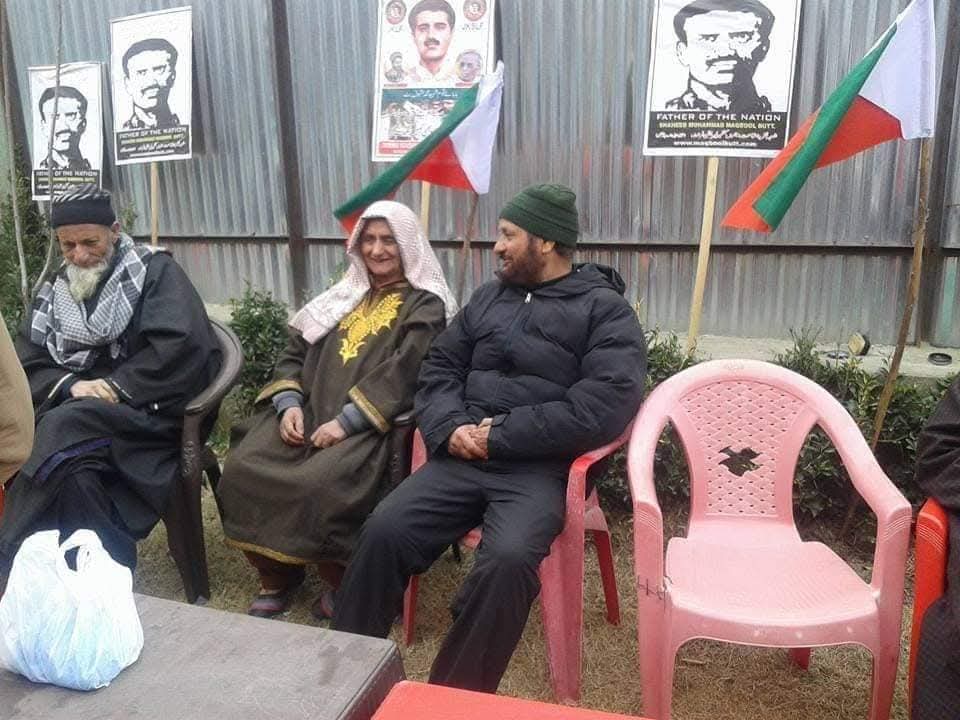 عورتوں کے عالمی دن کے موقع پر جموں کشمیر اور فلسطین کی عظیم عورتوں کو سلام جنہوں نے وطن کی آزادی کے لیے ہر طرح کی قربانیاں دی، ظلم و ستم برداشت کیے، لیکن انکے حوصلے پست نہیں ہوئے اور آج بھی پوری طاقت ،ہمت اور استقامت کے ساتھ  مکمل آزادی کے لیے برسرِ پیکار ہیں۔
#WomensDay2025