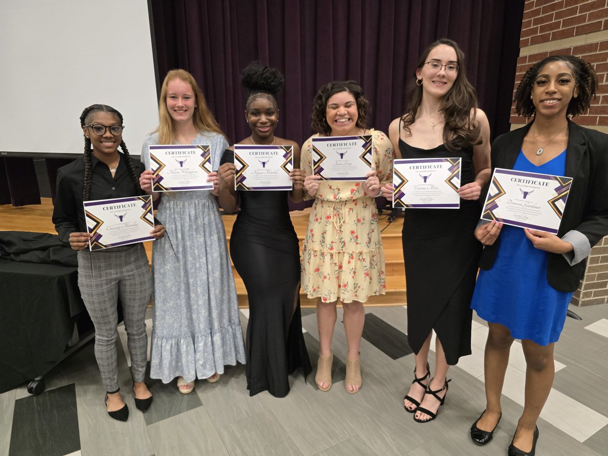 Before heading into Spring Break, we took a moment to celebrate our girls for their hard work this past season. Seniors, thank you for your leadership and for giving us your all....you will be missed! To the rest of the team, keep working so we can keep building! #family 💜🤘🏽💜