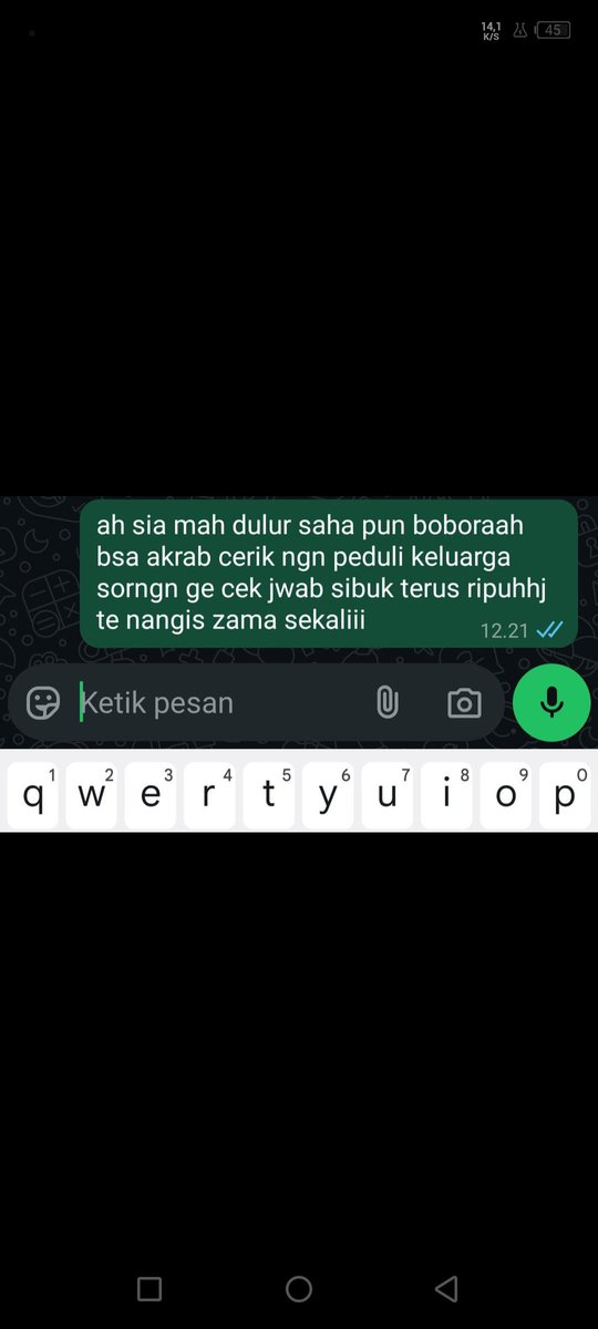 AzbanCintaBiru's tweet photo. https://t.co/cUdXeSGGpp
