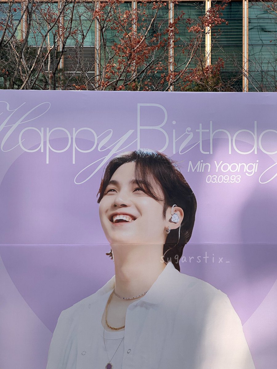 syubgiryeok7's tweet photo. 거의 다 끝났다~ 진짜 기대돼 >.< 

HAPPY SUGA DAY
FLOWERS FOR YOONGI
#SUGA #AgustD #방탄소년단슈가 
#슈가 #BTSSUGA #MinMarch https://t.co/cYKVZVCmKB