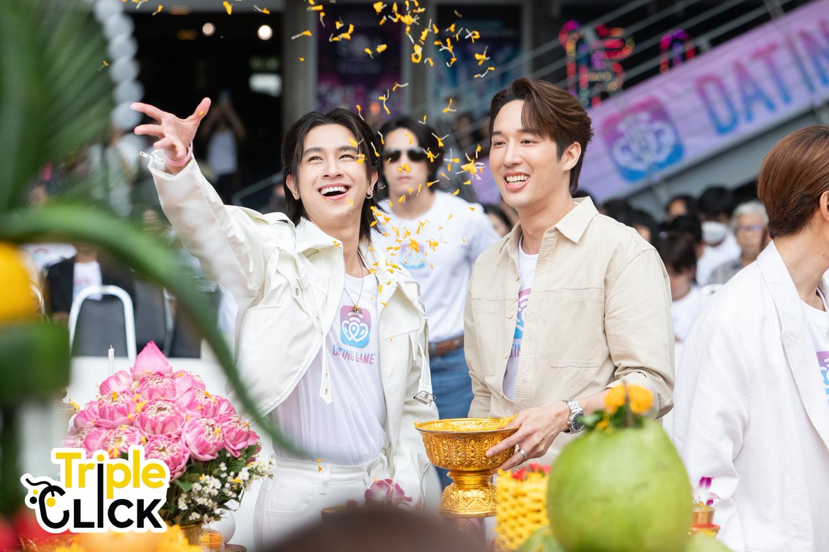 TripleclickTH's tweet photo. บรรยากาศ ยูโด-ฟลุ้ค ในพิธีบวงสรวง Dating Game The Series 

#JudoFluke
#DatingGameFirstMeet 
#DatingGameXJudoFluke
#judo_tantachj #เจ้าแก้มก้อน #Fluke_Natouch 
#DatingGameTheSeries https://t.co/QKrja9Xs2J