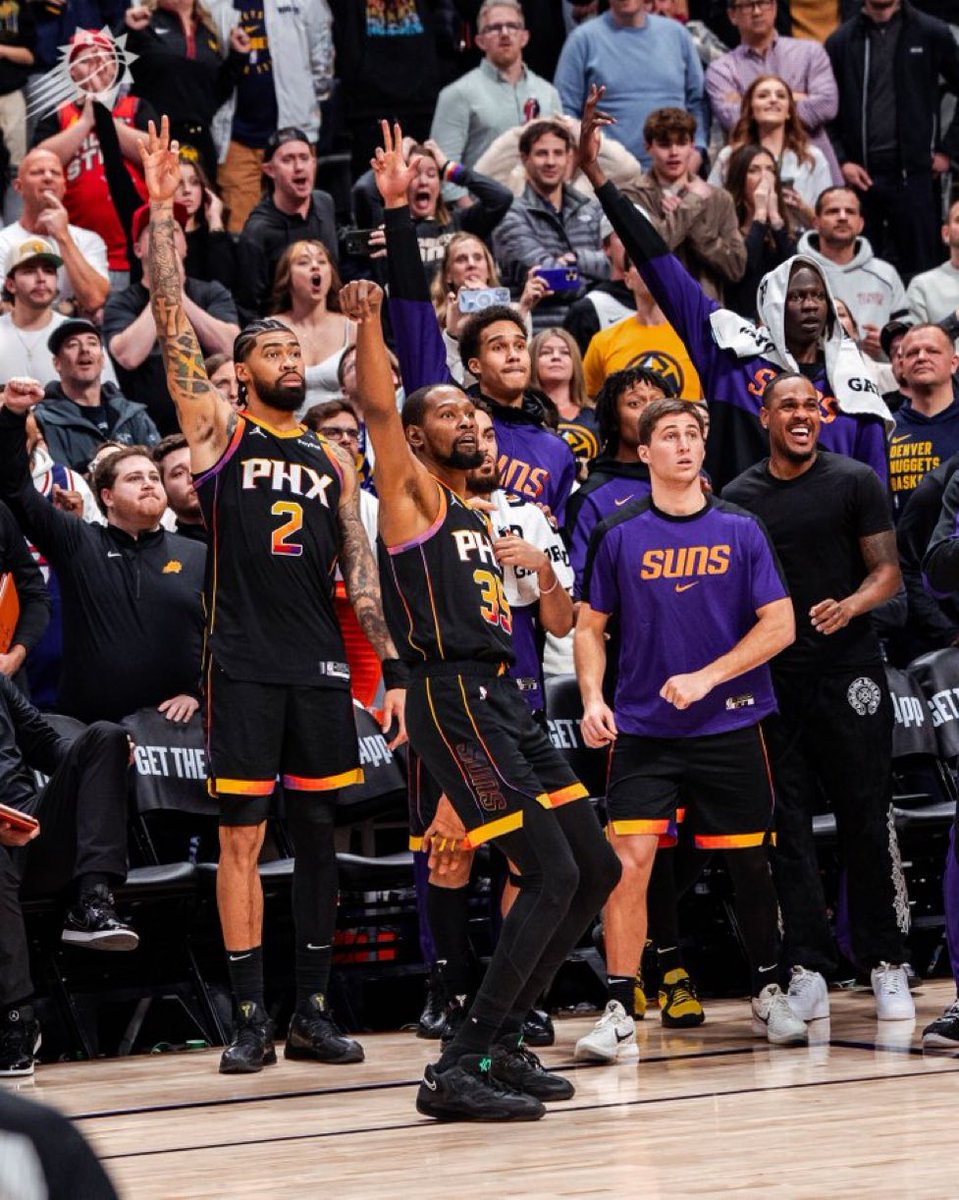 itsallphoenix2's tweet photo. Welp. https://t.co/FbJF3raYo7
