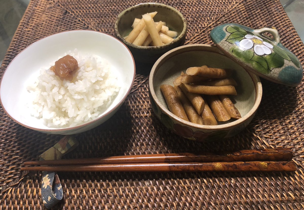 ToshihiroTochi1's tweet photo. <Tochigi Ambassador11>
Introducing an #Oyama -city, #Tochigi based food manufacturer, #Obaneya’s pickled lineups.✈️ My favorite product is burdock root. So delicious and lucky to have it with Tochigi-grown rice overseas. Available at the Nijiya Market in L.A region. https://t.co/HLzfMdBHMd