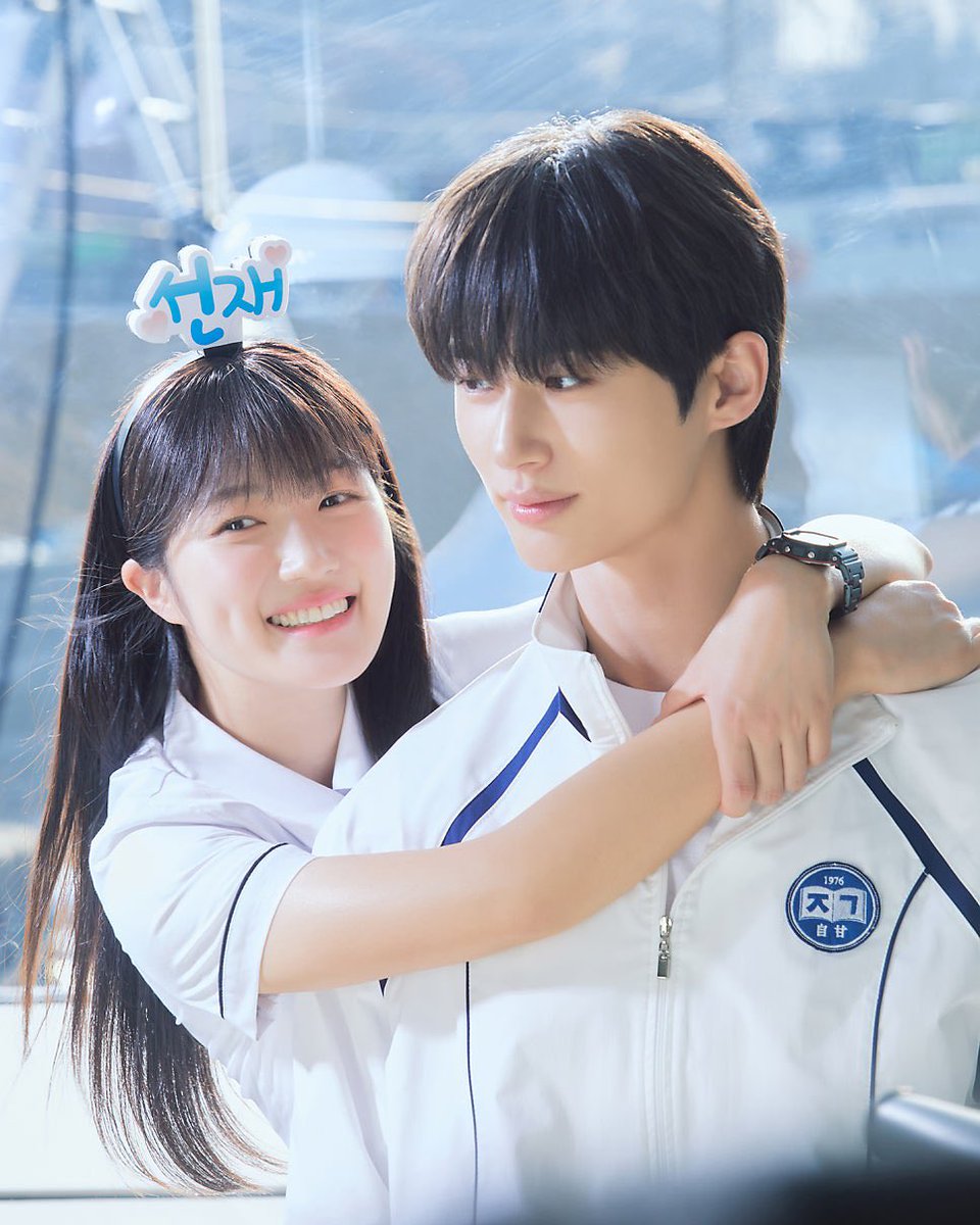 pjongseongbff's tweet photo. the                                           their biggest
character                               protector https://t.co/puOAGq83Kx
