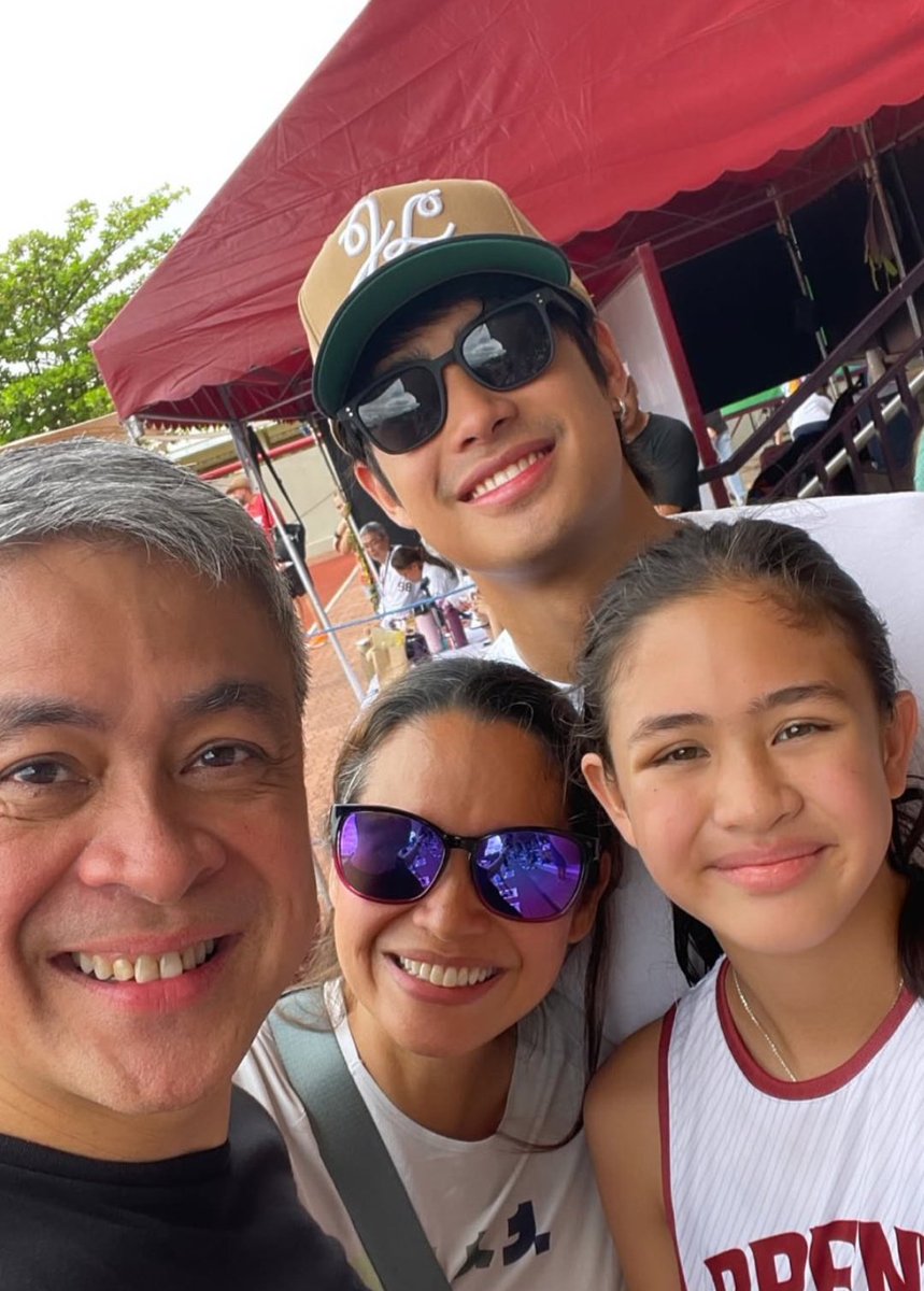 Congratulations, Solana! 🧚‍♀️

1st place over-all 400 meter run ✨

#TeamPangilinan