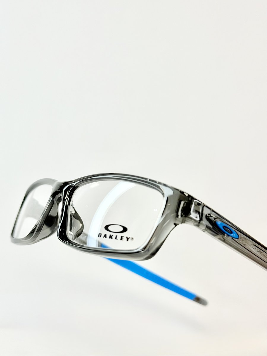 nakamegane_com's tweet photo. OAKLEY、小学校高学年から中学・高校生をイメージしたCrosslinkのアクティブユースモデル「Crosslink Youth」
https://t.co/AvHV8Y5hdz
#都城中めがね店 #都城 #宮崎 #三股 #めがね #OAKLEY #CrosslinkYoth #アクティブユース向け #スポーツアイウェア #LowBridgeFit https://t.co/lPQeKSQIOB