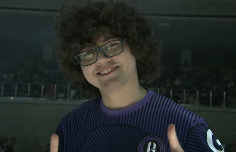 15 years
South America (Chile)
Support from his family
Sponsored by a company

With the conditions and opportunities we'll thrive!
Huge congrats to Blaz for the 2nd place at CapCup and doing that with a big smile on his face.

A big win for our region and for the new generation🙏