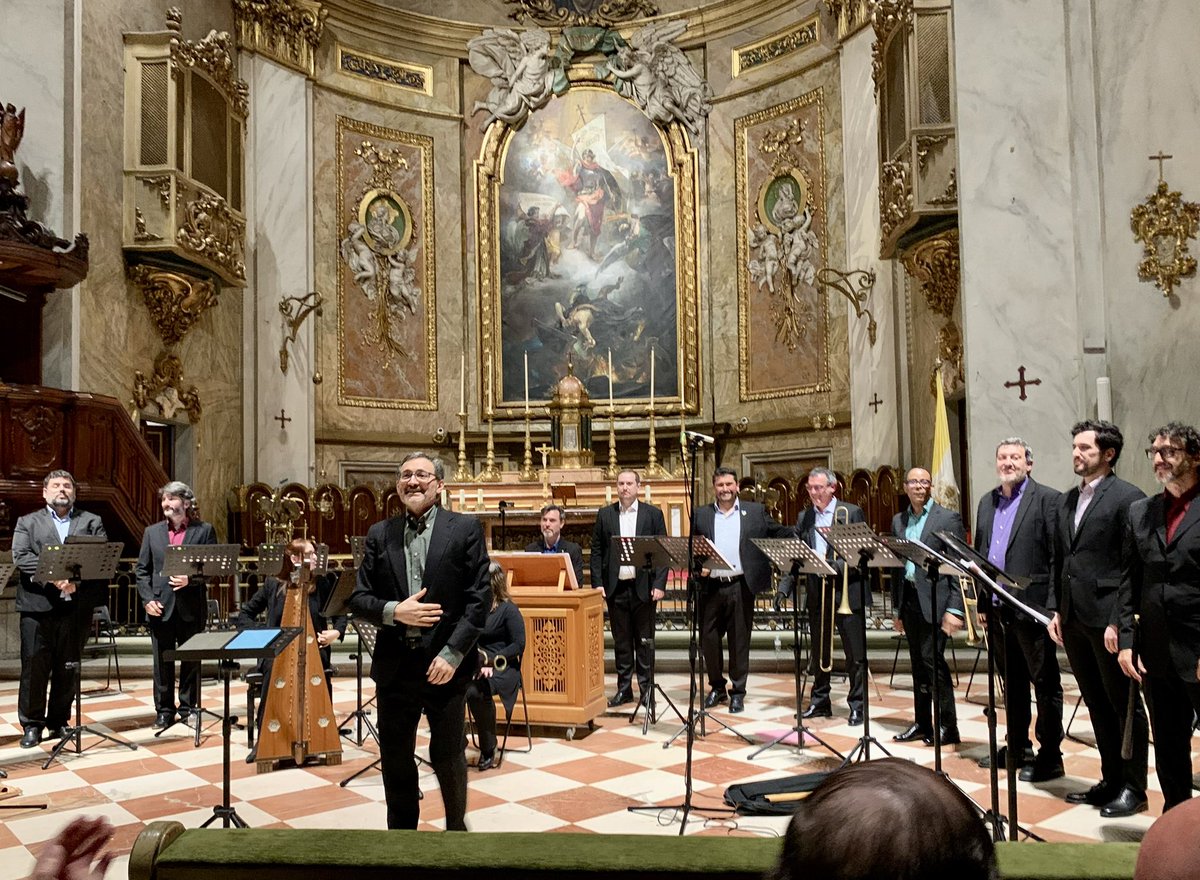 TEMPO Musicae (@tempomusicae) on Twitter photo Segundo día de #FIAS2025 con un #concierto de los <a href="/afectosdiversos/">Los Afectos Diversos - Nacho Rodríguez</a> recuperando la monumental Misa de Batalla de Carlos Patiño, una joya musical que anoche resonó con fuerza y belleza en un escenario inigualable, la <a href="/BasilicaSMiguel/">Basílica San Miguel</a>👏👏 Segundo día de #FIAS2025 con un #concierto de los <a href="/afectosdiversos/">Los Afectos Diversos - Nacho Rodríguez</a> recuperando la monumental Misa de Batalla de Carlos Patiño, una joya musical que anoche resonó con fuerza y belleza en un escenario inigualable, la <a href="/BasilicaSMiguel/">Basílica San Miguel</a>👏👏