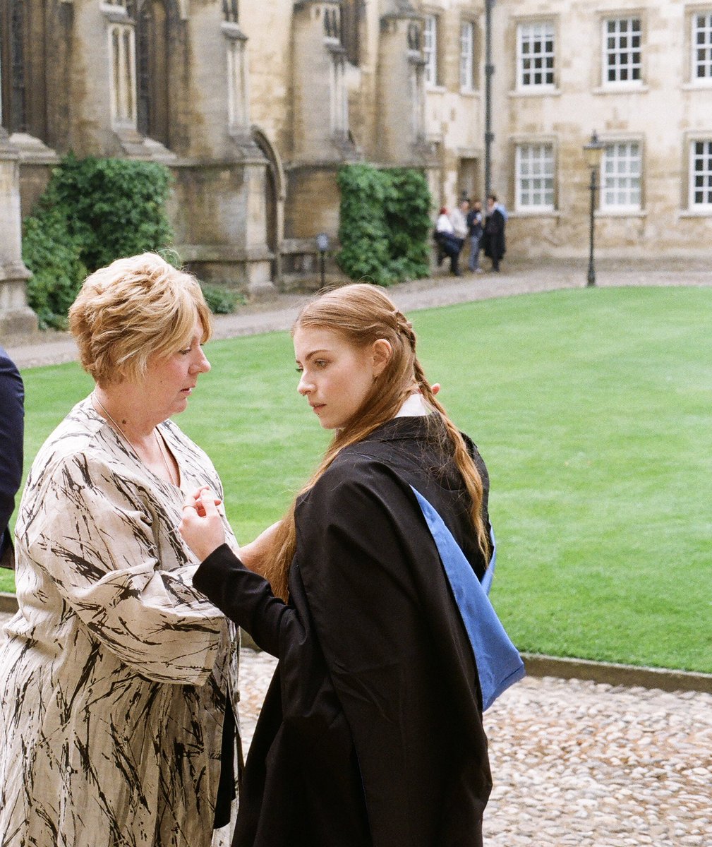 💚Happy international women’s day! Last month I was at <a href="/Peterhouse_Cam/">Peterhouse, Cambridge</a> to celebrate 40 years of women being admitted to the college. Alongside colleagues I presented an experience I had online a couple years ago, where I received a ton of hate and abuse for