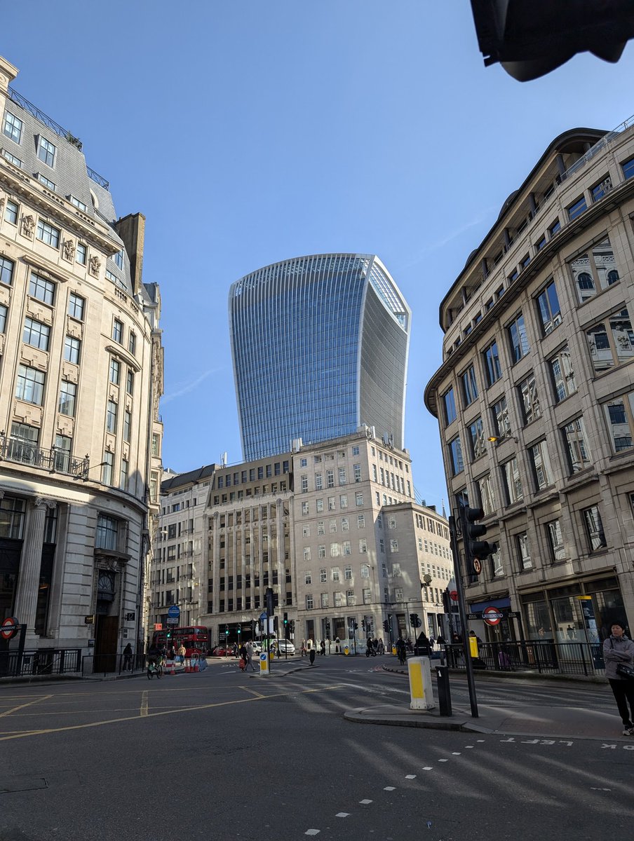 #goshtowerclimb About to climb the walkie talkie building. To raise funds. Please sponsor me at fundraise.gosh.org/s/25047/29748/t