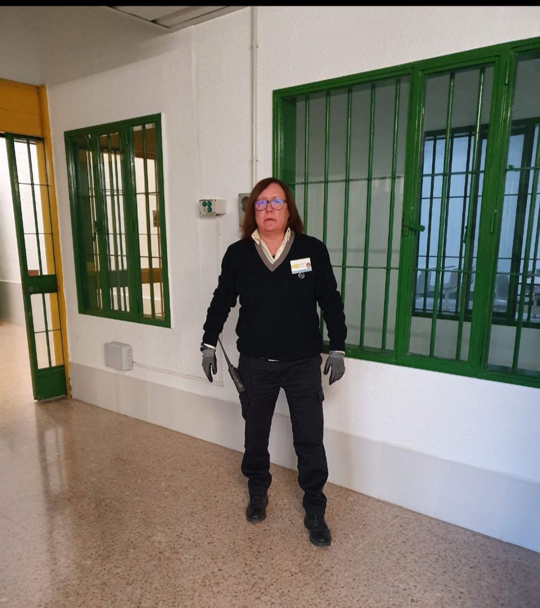 tu_abandono's tweet photo. HOY #8Marzo 🎯💪Nuestro reconocimiento a las miles de trabajadoras penitenciarias, mujeres que trabajan en las prisiones garantizando las seguridad de tod@s! Felicidades compañeras‼️
Frente al creciente número de agresiones sexuales protagonizadas por internos, todo nuestro apoyo a las funcionarias agredidas.
💢 Recordad que no estáis solas💢
#TAMPM lucha por un protocolo digno frente a las agresiones sexuales dentro de prisión . 
Recuerdo especial para Nuria #niunamuertemásenprisión
#diainternacionaldelamujertrabajadora 

@ppopular @PSOE @vox_es @PODEMOS @sumar @seacabalafiesta 
Orgullosas de ser FUNCIONARIAS DE PRISIONES🔴🔴⚫️