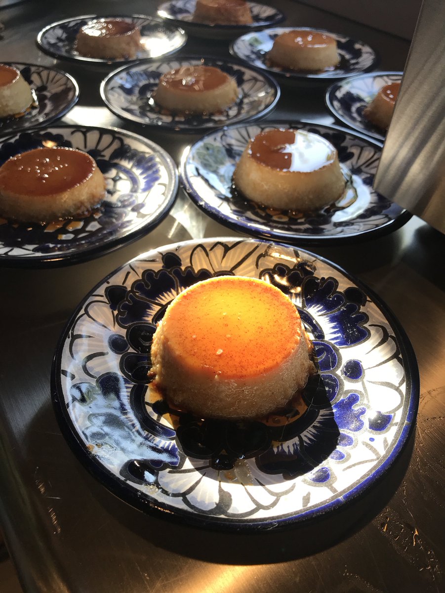 quazoly's tweet image. Yes! Texas Flan