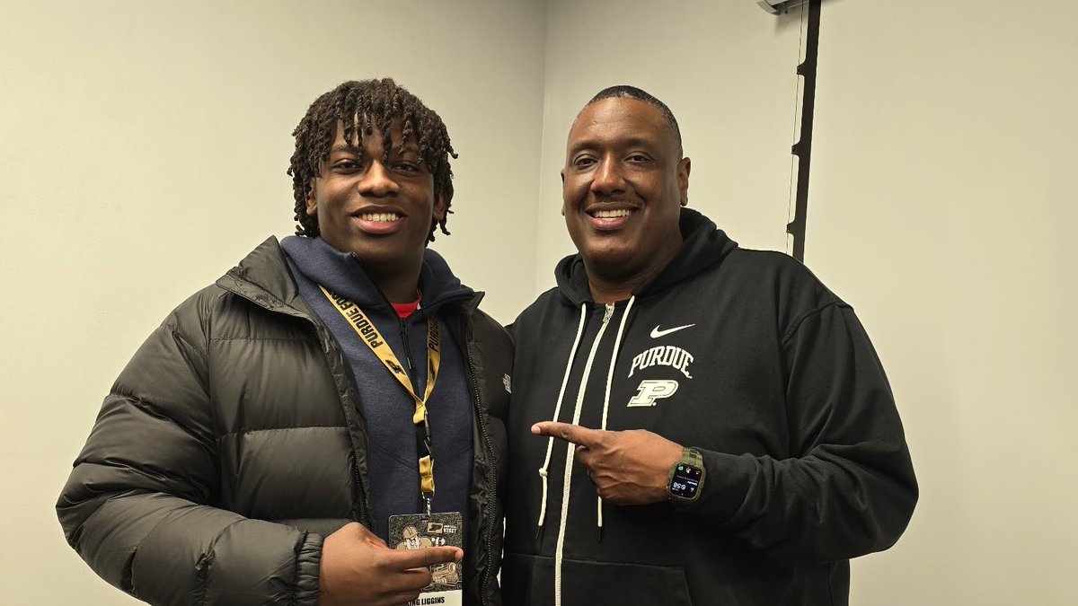 Six Star Football | PLUS+ (@sixstarfootball) on Twitter photo Dominant in the Trenches: 5 Defensive Linemen Making a Huge Impact
⭐️Chicago's Brother Rice big man Liggins pads offers list with February lands of Rutgers & Kent State🔥
STORY:▶️🔗sixstarfootball.com/article/domina…
<a href="/King_liggins1/">King Liggins</a> <a href="/charlie_letzig/">Charlie Letzig</a> <a href="/Tanner2026/">Tanner Jacobs</a> <a href="/TravisDudycha/">Travis Dudycha (2026)</a> Dominant in the Trenches: 5 Defensive Linemen Making a Huge Impact
⭐️Chicago's Brother Rice big man Liggins pads offers list with February lands of Rutgers & Kent State🔥
STORY:▶️🔗sixstarfootball.com/article/domina…
<a href="/King_liggins1/">King Liggins</a> <a href="/charlie_letzig/">Charlie Letzig</a> <a href="/Tanner2026/">Tanner Jacobs</a> <a href="/TravisDudycha/">Travis Dudycha (2026)</a>
