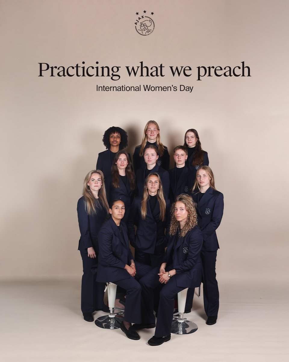 AjaxVrouwen's tweet photo. #InternationalWomensDay 📈 https://t.co/qL8k5fMlcv