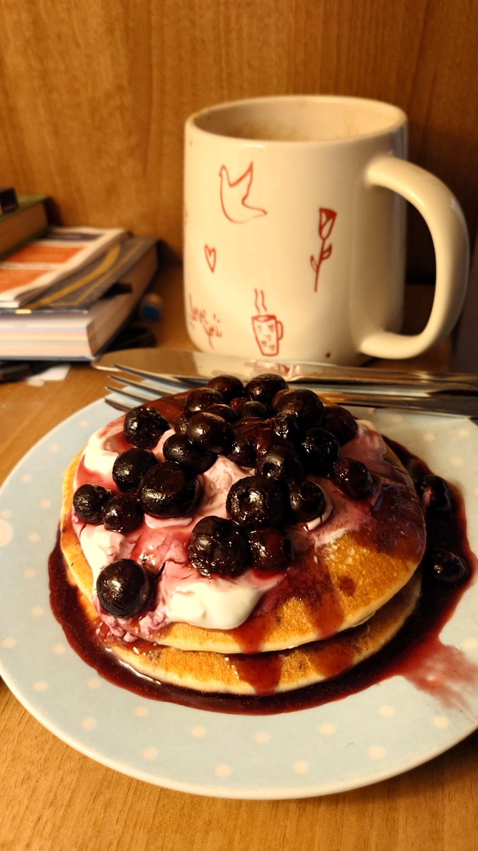 epaez11's tweet image. Brekkie