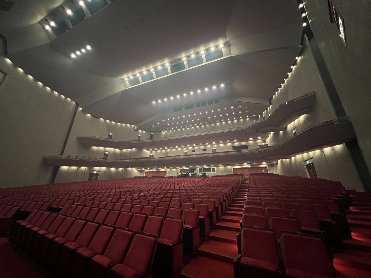 皆様、ごきげんよう。
福岡、いい天気ですね。