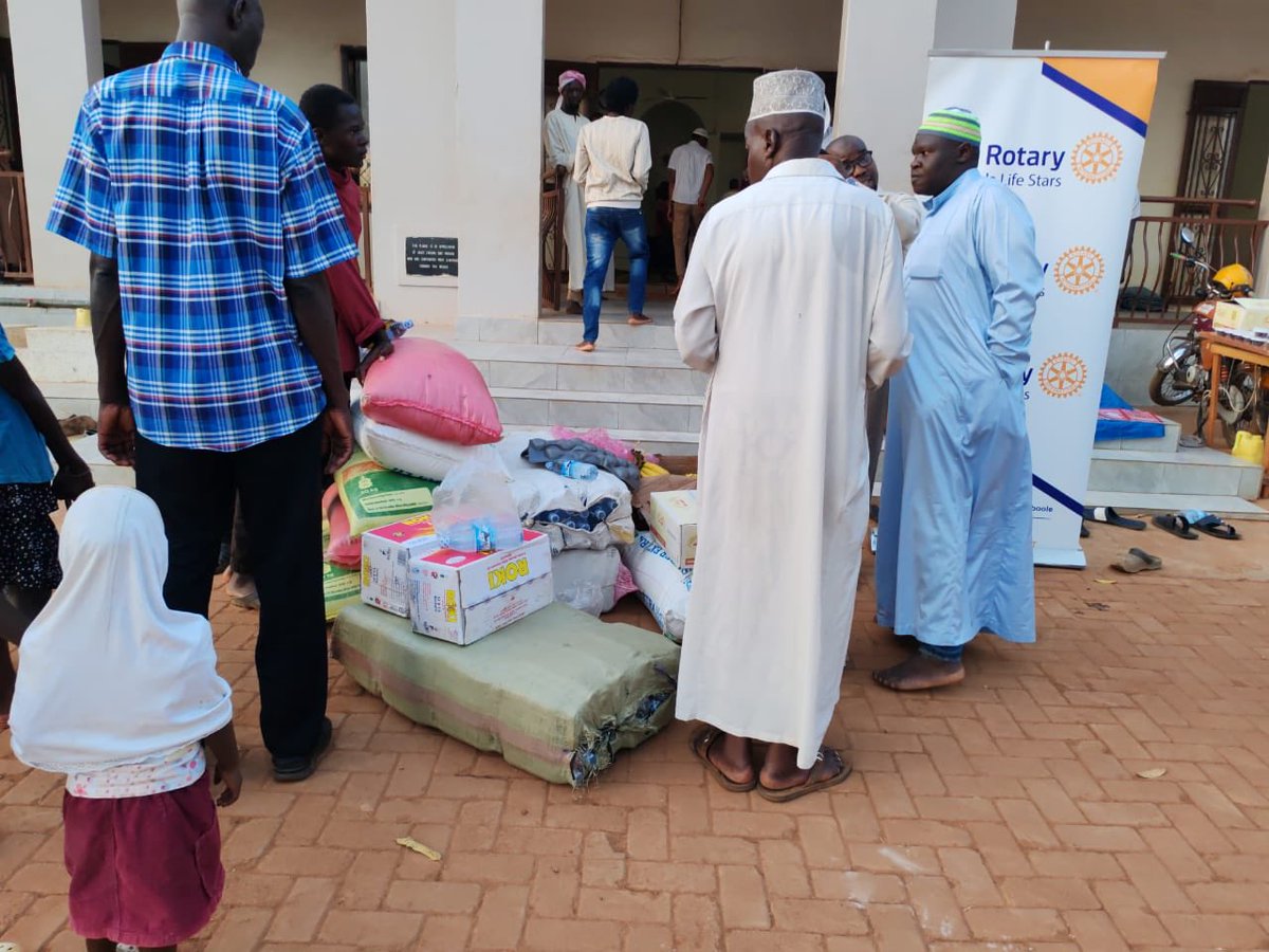 Esteri (@esteri4) on Twitter photo Yesterday 7 march 2025 <a href="/rcklalifestars/">Rotary Club Kampala Life Stars</a> broke the fast of moslems at Naguru mosque. A big thank you to <a href="/AccramNsubuga/">Eng Nsubuga N Accram M.U.I.P.E (CP/HCP)</a> <a href="/hassan/">Hassan Schroeder ☸ he/him</a> Waswa, Hajji Twaliha Muwanga, Zubenda and the entire moslem fraternity of RC Kampala Life Stars. Yesterday 7 march 2025 <a href="/rcklalifestars/">Rotary Club Kampala Life Stars</a> broke the fast of moslems at Naguru mosque. A big thank you to <a href="/AccramNsubuga/">Eng Nsubuga N Accram M.U.I.P.E (CP/HCP)</a> <a href="/hassan/">Hassan Schroeder ☸ he/him</a> Waswa, Hajji Twaliha Muwanga, Zubenda and the entire moslem fraternity of RC Kampala Life Stars.