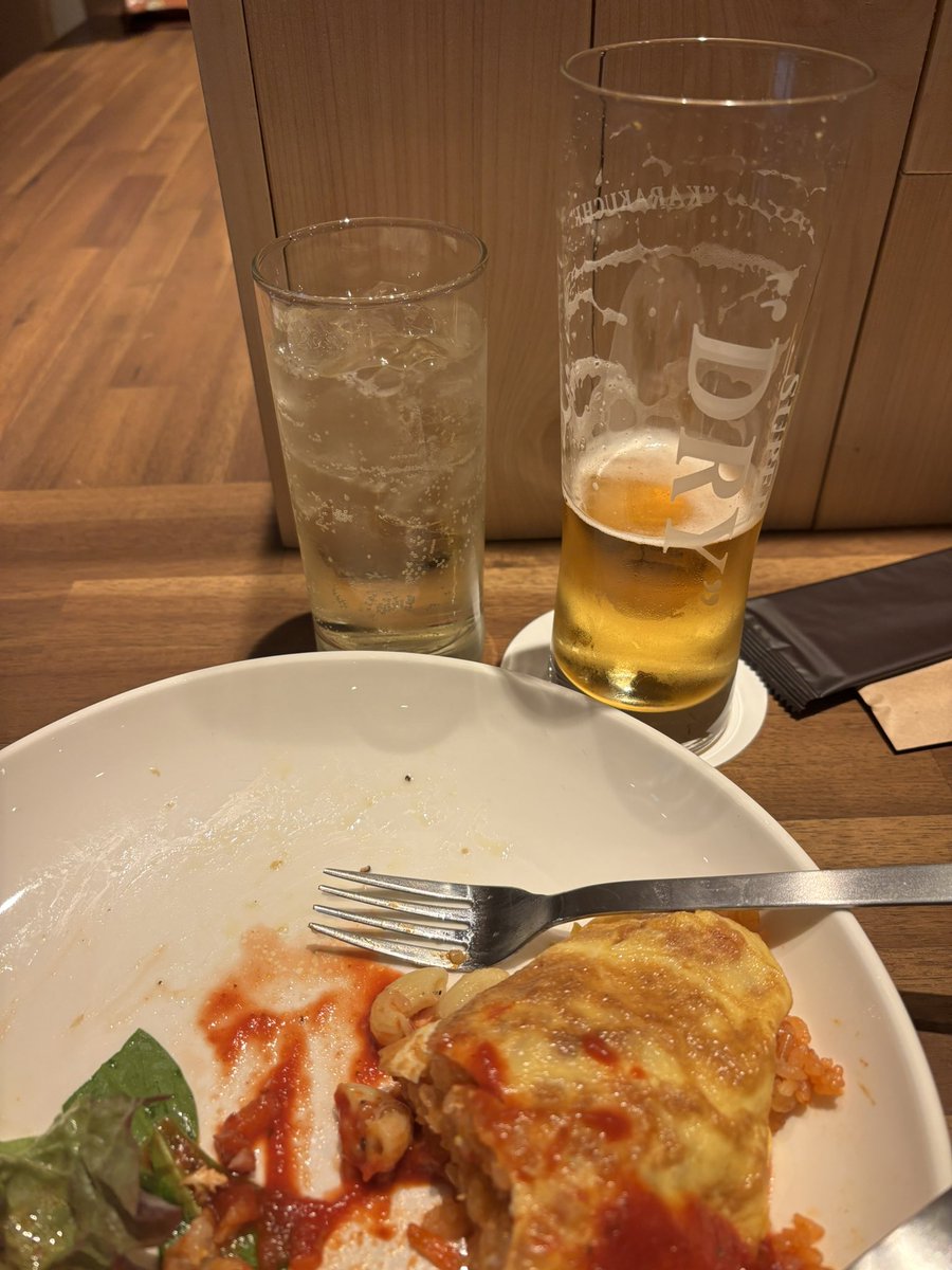 naturalperman1's tweet photo. 次はキーマカレーを食べにくる
お母さんのオムライスおいしかった😋
#ecoru➕ https://t.co/tRPocwJQoA