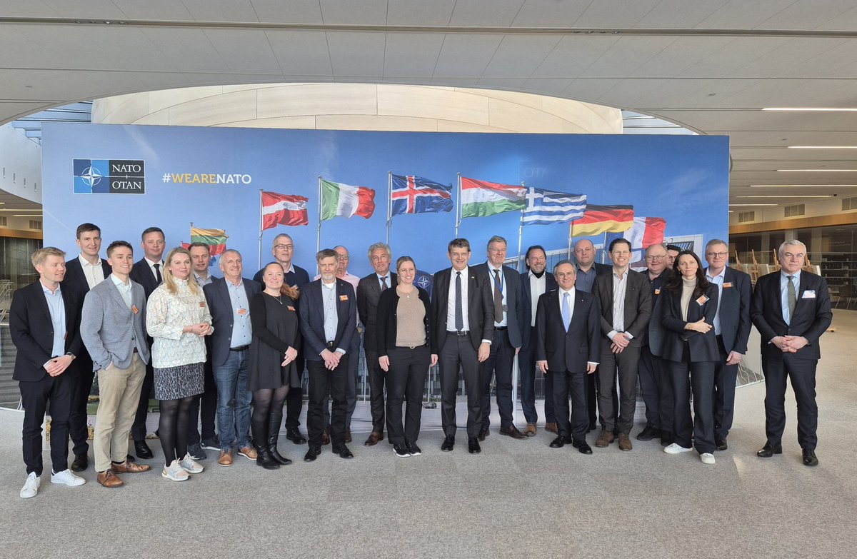 It was a great privilege to brief today at NATO HQ in Brussels, the members of the Executive Committee of the Danish Liberal Party, led by the Minister of Defense and Deputy Prime Minister Troels Lund Poulsen