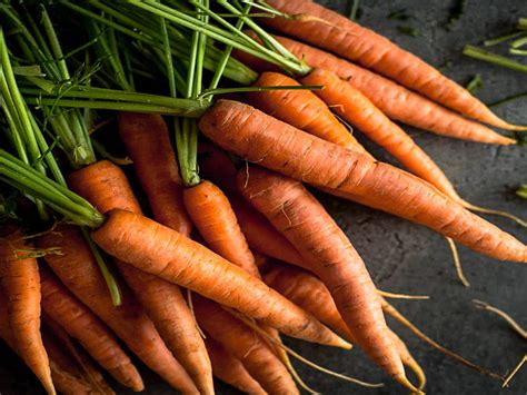 KorbaApp's tweet photo. Carrots are a good source of beta-carotene (which converts to vitamin A), fiber, vitamin K1, potassium, and antioxidants, making them beneficial for eye health and overall wellness.

Add it to your grocery list on https://t.co/81Y12I6Grx now! https://t.co/4DLlic19va