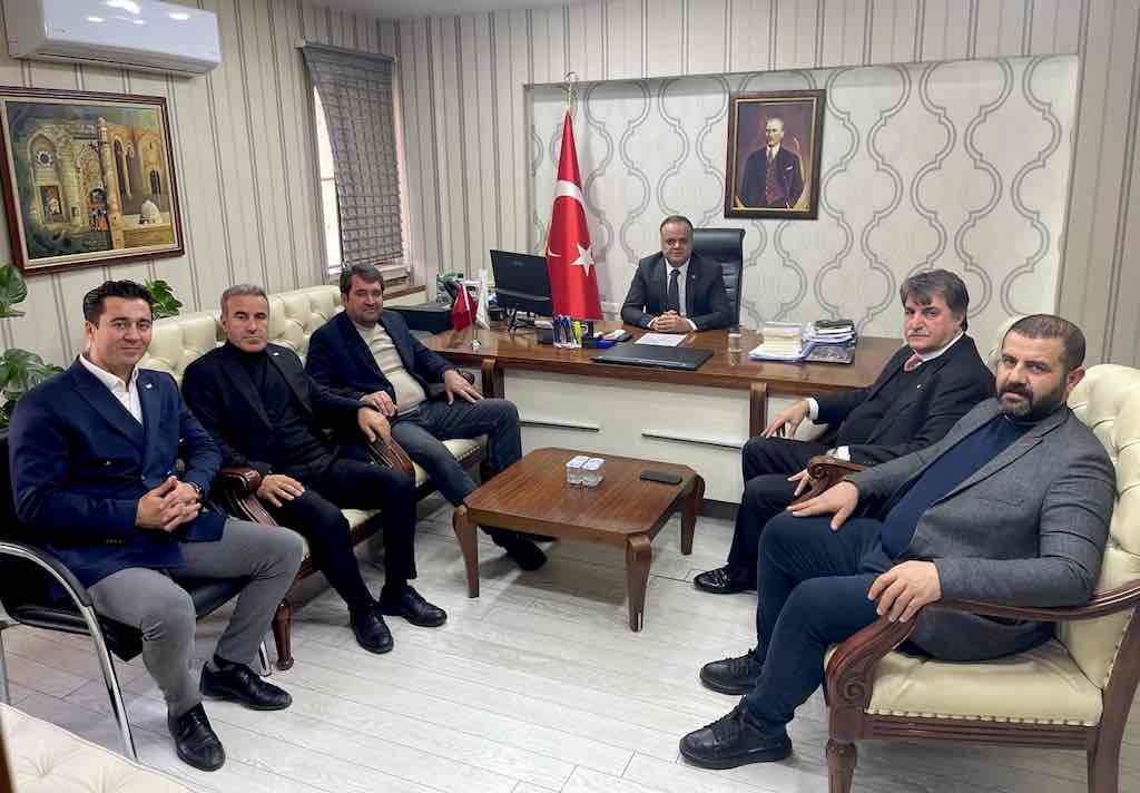 Devir Saati (@devirsaatidergi) on Twitter photo devirsaati.com/und-heyeti-mar… <a href="/DevirSaatiDergi/">Devir Saati</a> <a href="/UNDORGTR/">Uluslararası Nakliyeciler Derneği</a> #und #lojistik #uluslararasınakliye devirsaati.com/und-heyeti-mar… <a href="/DevirSaatiDergi/">Devir Saati</a> <a href="/UNDORGTR/">Uluslararası Nakliyeciler Derneği</a> #und #lojistik #uluslararasınakliye