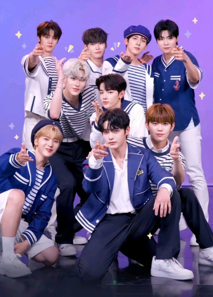 sonyeobaseone's tweet image. hi rosebits, welcome to sonyeobaseone!! we're an account dedicated to posting everything zerobaseone and loona 🌙🎈
♡ + ↻ to spread & turn on notifs!!