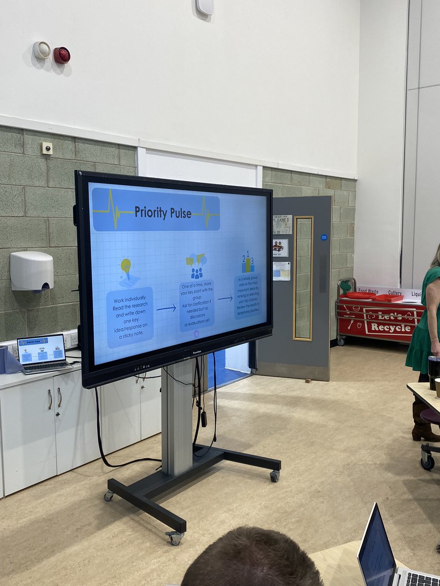 South Ayrshire Reads (@sac_reads) on Twitter photo Inspiring to see practitioners <a href="/MonktonPS/">Monkton Primary School & EYC</a> @TarboltonPS_sac <a href="/muirhead_ps/">Muirhead PS</a> dig deep into the role that background knowledge plays in language comprehension. When we understand its importance, we can support learners to make deeper connections and develop genuine understanding. #SoR Inspiring to see practitioners <a href="/MonktonPS/">Monkton Primary School & EYC</a> @TarboltonPS_sac <a href="/muirhead_ps/">Muirhead PS</a> dig deep into the role that background knowledge plays in language comprehension. When we understand its importance, we can support learners to make deeper connections and develop genuine understanding. #SoR