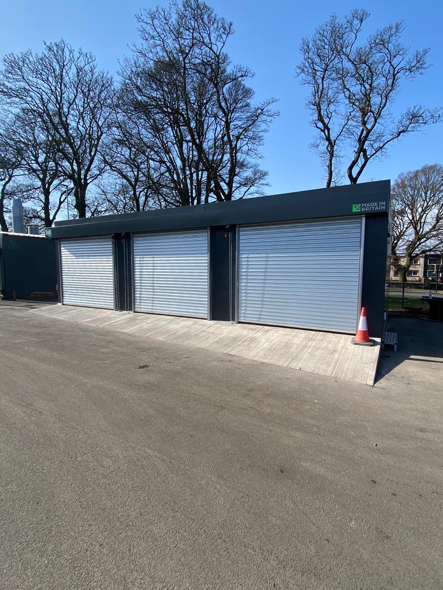 ToddEngineering's tweet image. 🚀 Another Install Complete in Dundee! 🚀

A 3-bay valet bay with a full electrical fit-out, including Zeus electric IR heaters to keep operatives comfortable—especially in Dundee’s colder climate! ❄️

#ToddEngineering #ValetBay #ZeusIRHeaters #Dundee #TurnkeySolutions