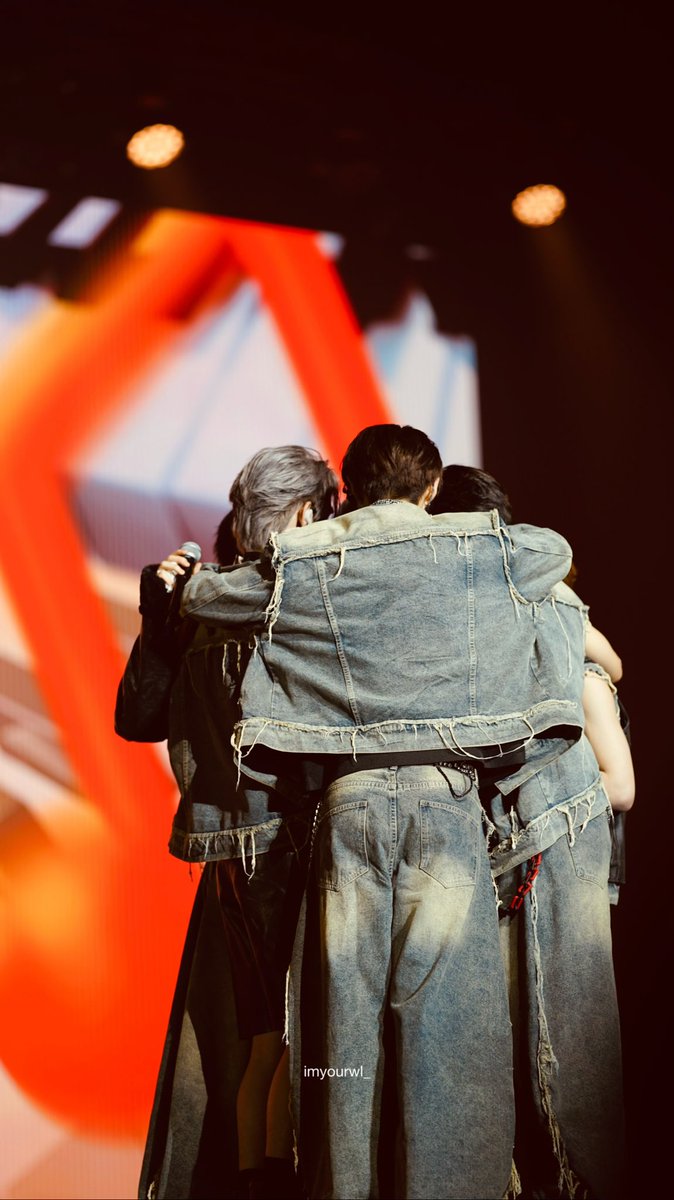 🏕️°•𝙉Ⓘ𝘿•˚ʚ🧸ɞ˚🎑 tweet media