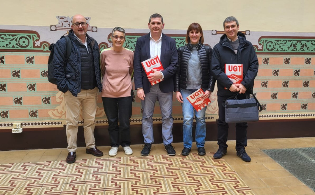 🏛️ Mantenim una reunió de treball amb la consellera de Salut, Olga Pané, per tractar temes importants del SEM, com la necessitat de reprendre immediatament la negociació del conveni del SEM i millorar la gestió dels recursos humans, entre d'altres.