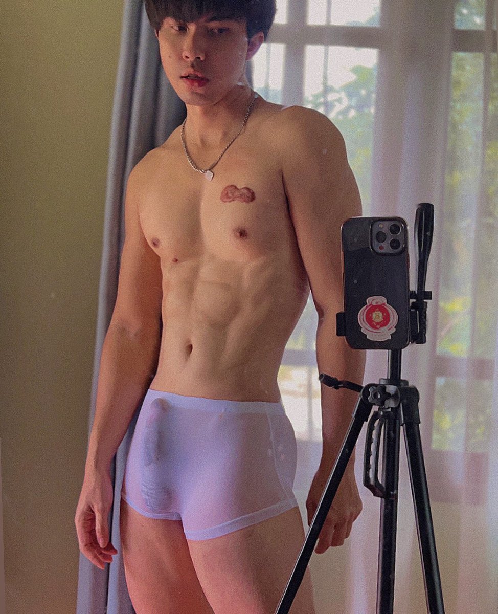 แกก็บางเกินอะ ว่าจะใส่ไปว่ายน้ำ เปลี่ยนใจ ใส่ไปซาวน่าแทน 55555

พิกัด: s.shopee.co.th/qVDEVk122