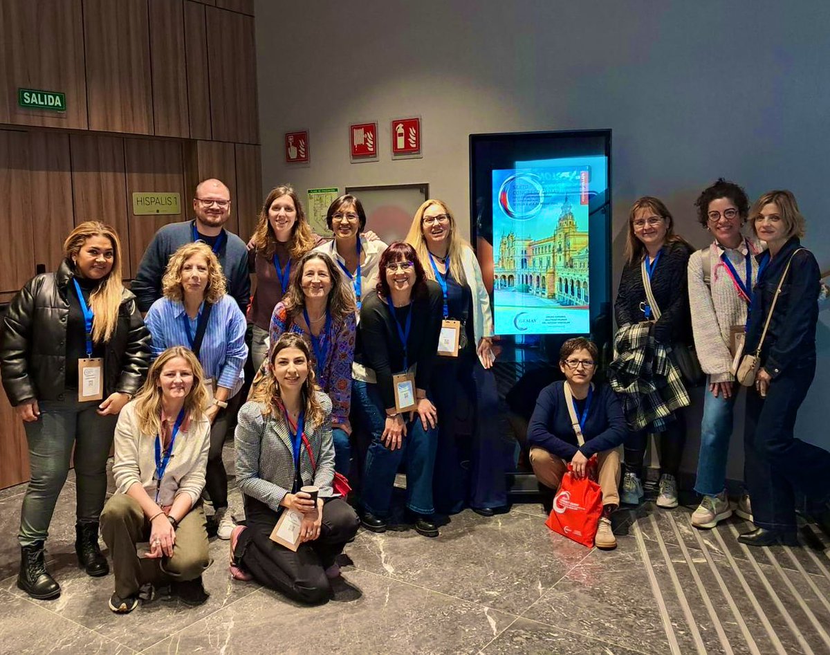 @Kidney_Mar (@kidney_mar) on Twitter photo El 6o Congreso de la GEMAV, una muy buena oportunidad para aprender con expertos sobre el AV! <a href="/GEMAVsociedad/">GEMAV</a> #gemavsevilla25
Hemos compartido experiencias y casos con profesionales de <a href="/FPuigvert/">Fundació Puigvert Barcelona</a> <a href="/HospitalFiguer1/">Hospital Figueres</a> @HospitalVic @HospitalPalamos <a href="/FME_ES/">FreseniusMedCare Esp</a> El 6o Congreso de la GEMAV, una muy buena oportunidad para aprender con expertos sobre el AV! <a href="/GEMAVsociedad/">GEMAV</a> #gemavsevilla25
Hemos compartido experiencias y casos con profesionales de <a href="/FPuigvert/">Fundació Puigvert Barcelona</a> <a href="/HospitalFiguer1/">Hospital Figueres</a> @HospitalVic @HospitalPalamos <a href="/FME_ES/">FreseniusMedCare Esp</a>