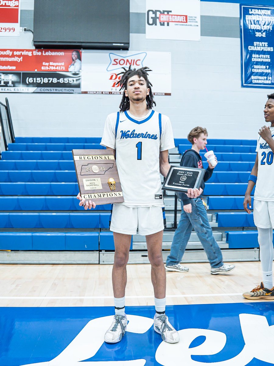 TheLandonBryant's tweet image. Hard work pays off!!! I’m grateful to receive region tournament MVP @LHS_Basketball @Trut30 @LeeBryantJr