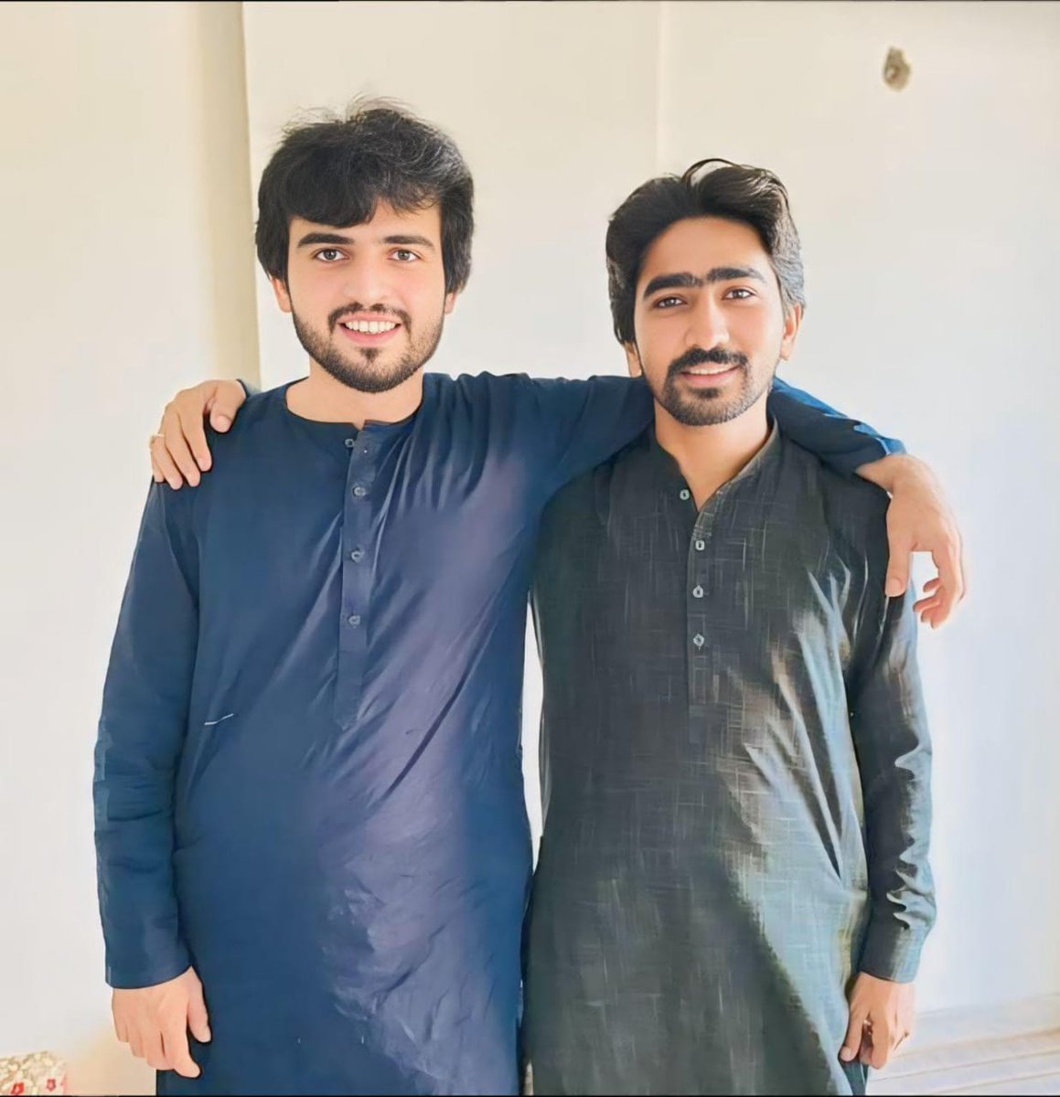 Happy Birthday🎉🎂 To My Elder Brother Mansoor Shahani President PSF Sindh, Special Assistant To CM Sindh Minister for Student affairs 
May Allah pak always gives you good health and more happiness, more success in your life.
Many Happy Returns of the Day 🎂❤🥳🎂