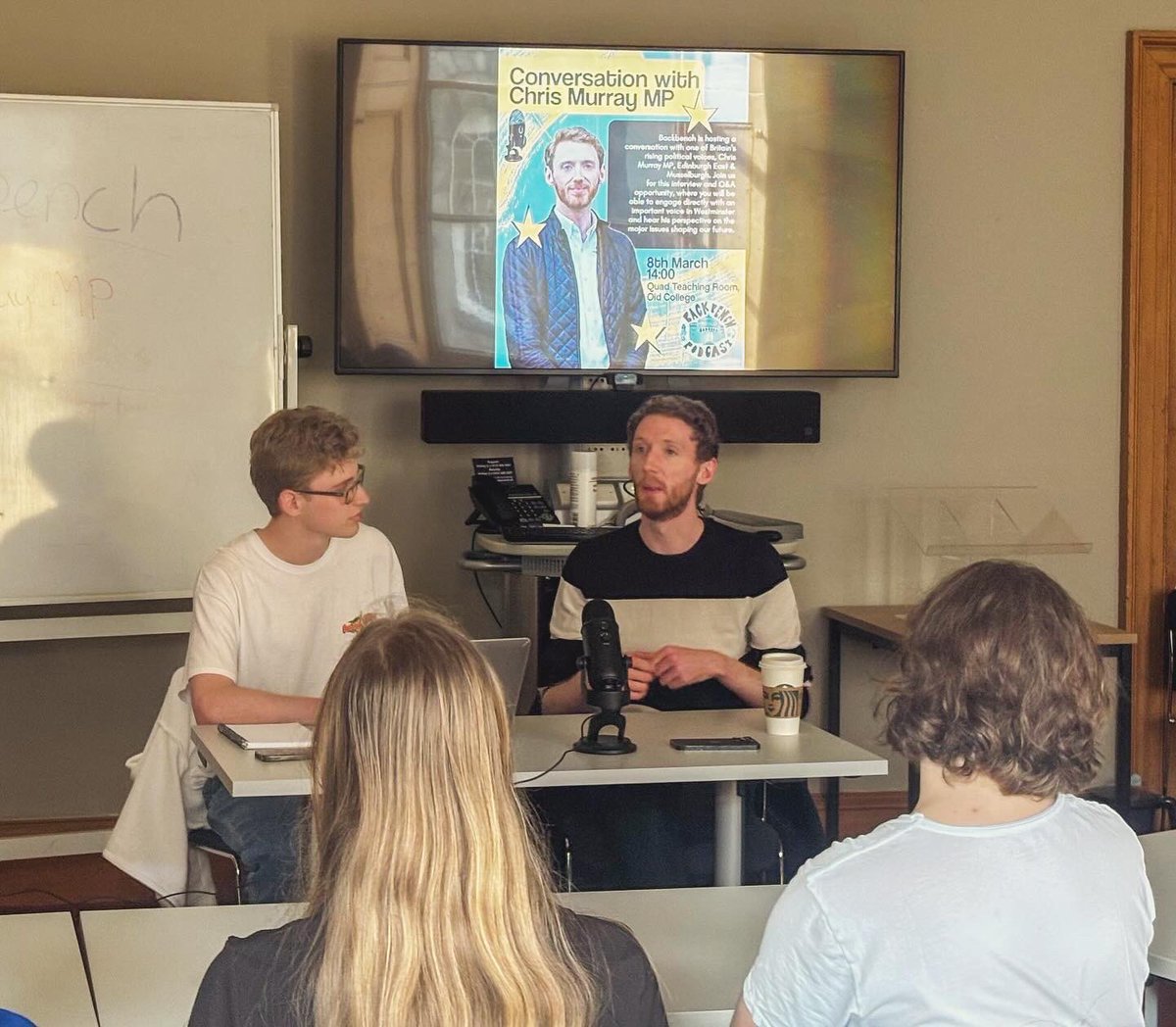 ChrisMurrayMP's tweet image. V exciting to do the Backbench Podcast w Edinburgh Uni students today! 

Bloody tough questions but great discussion about role of an MP, what the gvt is doing for the young, and international politics.