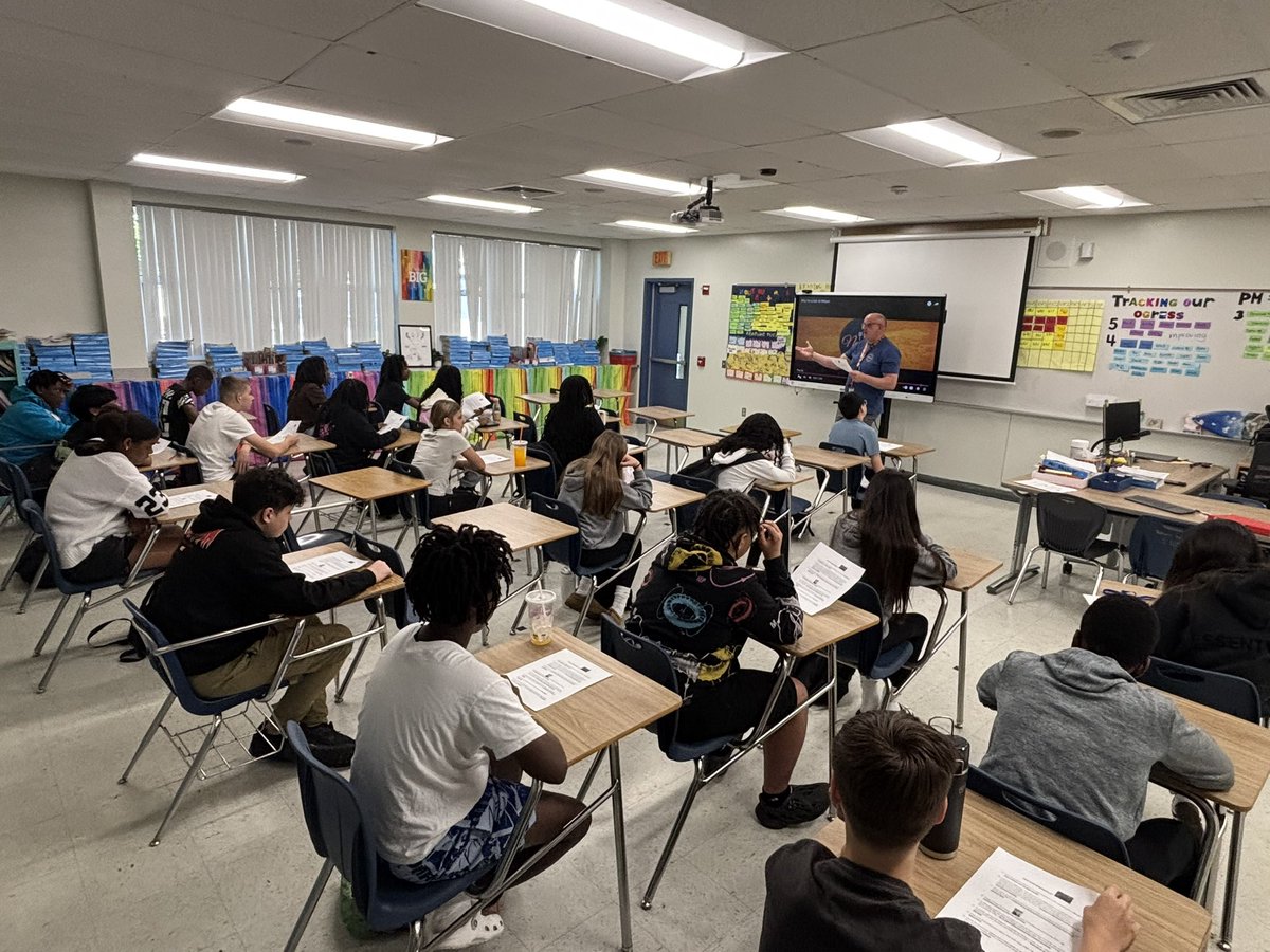 Kayce Henning (@kaycehenning) on Twitter photo 🏀March Madness at Woodlands has students shooting for the stars! ⭐️ Saturday Tutorial has our scholars going for the win in Civics, Science, and Math. <a href="/RachelCapitano/">Rachel Capitano</a> <a href="/jennsandersusa/">Dr. Jennifer Sanders</a> <a href="/southPbcsd/">SouthRegionPBCSD</a> @SDPBCJenKuras <a href="/AP_Hartman/">Dawn Hartman</a> <a href="/jharryton/">James Harryton II</a> 🏀March Madness at Woodlands has students shooting for the stars! ⭐️ Saturday Tutorial has our scholars going for the win in Civics, Science, and Math. <a href="/RachelCapitano/">Rachel Capitano</a> <a href="/jennsandersusa/">Dr. Jennifer Sanders</a> <a href="/southPbcsd/">SouthRegionPBCSD</a> @SDPBCJenKuras <a href="/AP_Hartman/">Dawn Hartman</a> <a href="/jharryton/">James Harryton II</a>