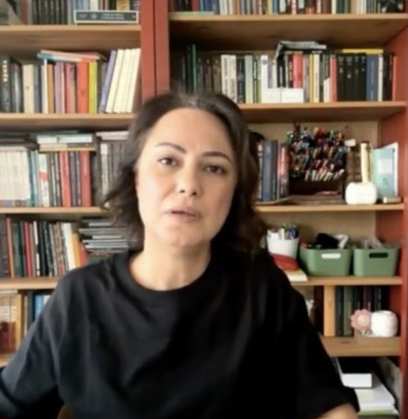 Ece Gürel'e "cadılık eğitimi" verdiği öne sürülen Hale Nur Özen hakkında "halkı yanıltıcı bilgiyi alenen yayma ve nitelikli dolandırıcılık" suçlamasıyla gözaltı kararı verildi.

#Bitcoin #Altcoin #XU100 #eceguerel % Donald Trump #İsrail / Ah Ece / The Crying One #Esad #bist