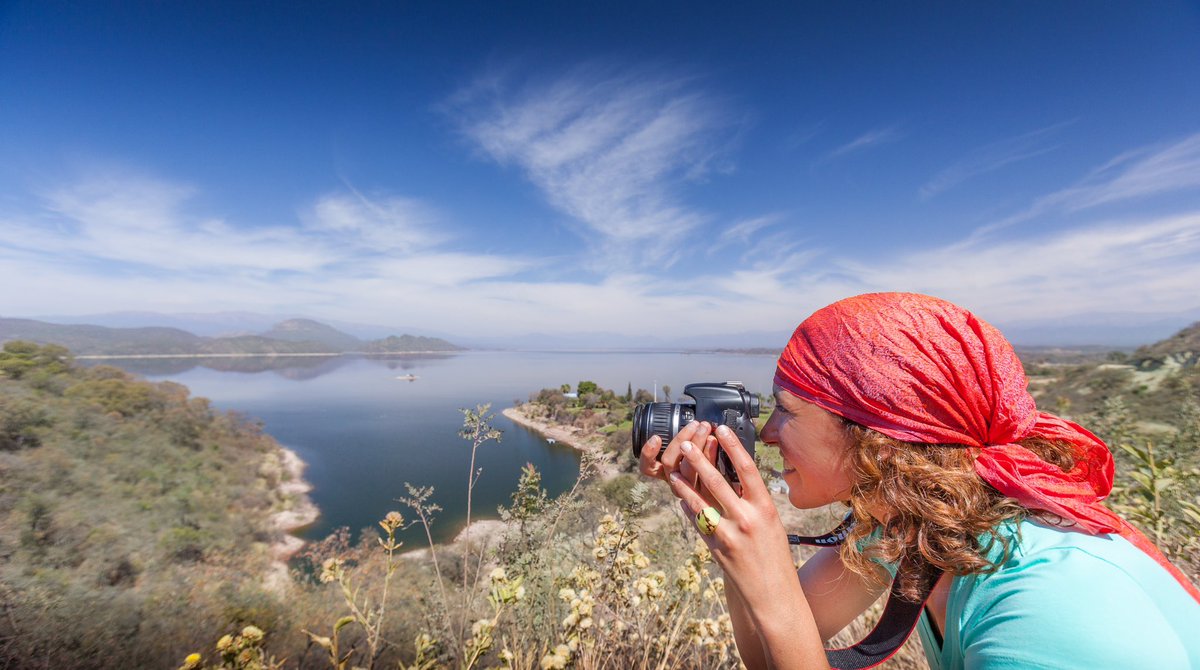 Las personas más intrépidas, más libres y más visionarias, son las que se animarán a soñar un mejor mundo para todos.
Las más valientes, van a emprender ese viaje.
Gracias por transformar a cada paso. 

8 de Marzo. Día Internacional por los derechos y la equidad de la Mujer.