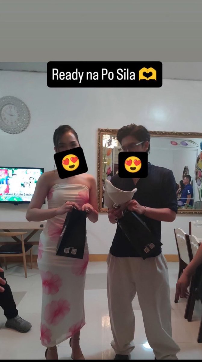 Ayan na ready na sila

KAIREN JEDSLIVE MUSIC