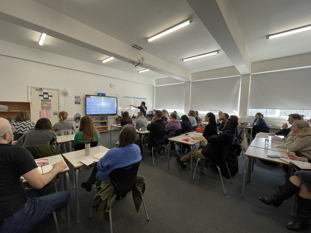 SOMEWHERE IN THIS RAMMED ROOM IS <a href="/DanielBundred/">Daniel Bundred 🦡</a> ABSOLUTELY SMASHING IT ON MIDDLE LEADERSHIP 🔥🔥🔥 #rEDBRUM