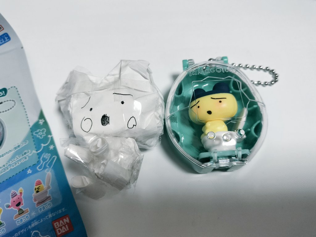 tibechaaan's tweet image. 息子が「プープタイムの袋貸して〜」って言うから何かと思ったら紙で作ったまめっちを中に入れてプレゼントしてくれた🥹