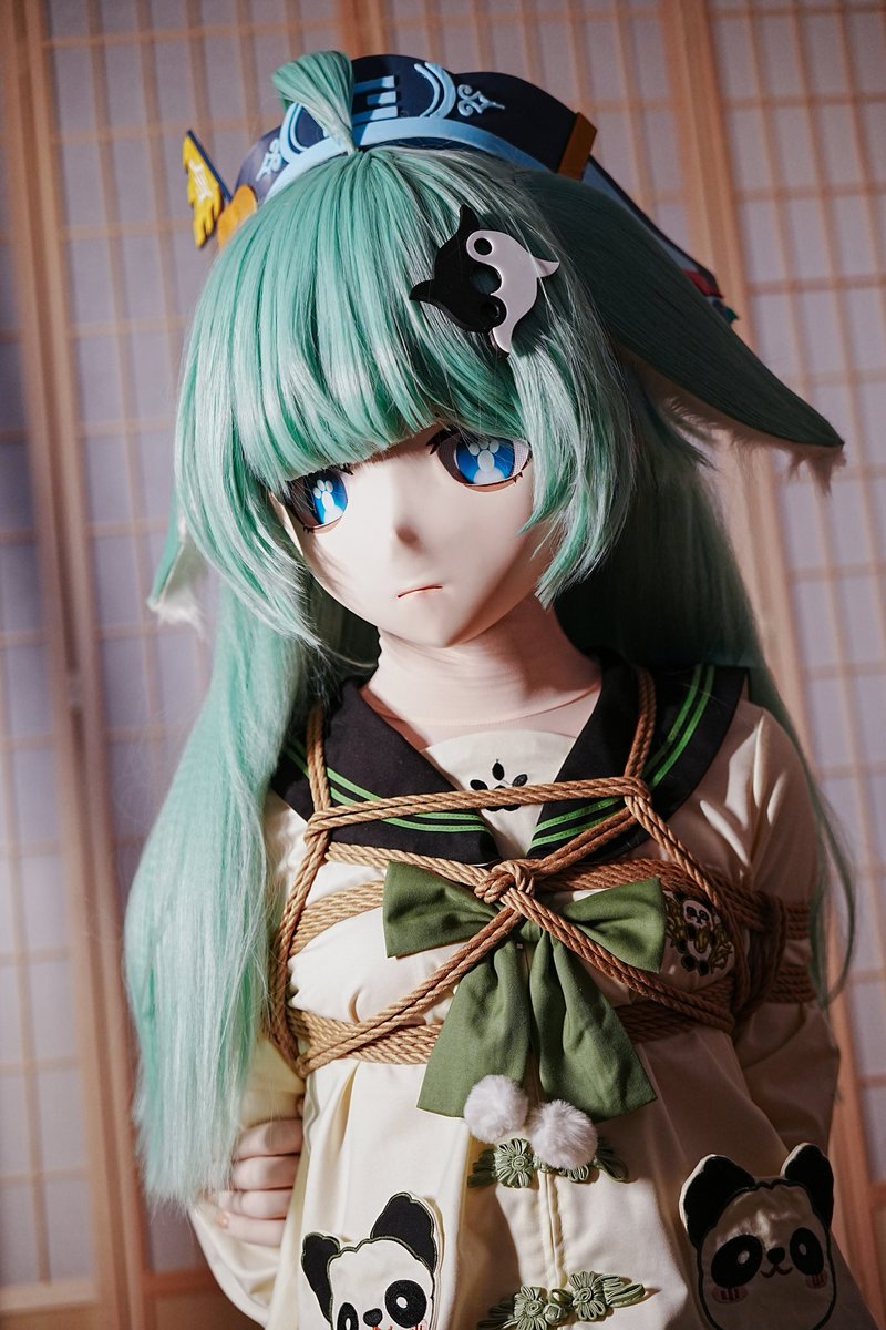 一个抹茶小蛋糕能有什么坏心思呢？

缚&amp;摄:<a href="/yaasuo6666/">走马啸夕风</a>
#kigurumi  #绳艺 #捆绑 #藿藿