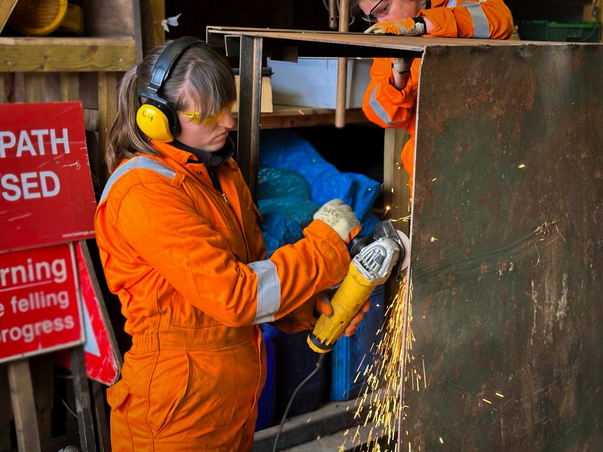 Celebrating International Women's Day 💜

Whether it is through leading our conservation work, looking after nature reserves, delivering learning activities &amp; organising fundraising and finance,  Suffolk Wildlife Trust is an organisation made stronger by women. 

📷by Hawk Honey